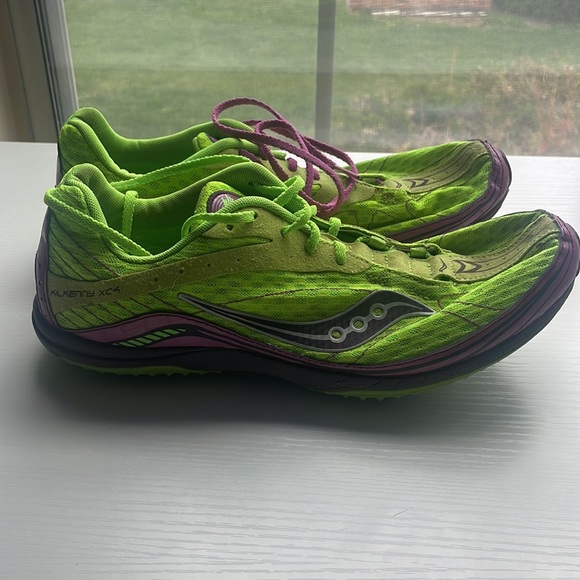 Saucony - Women’s Cross Country Spikes Size 11 - Picture 2 of 8